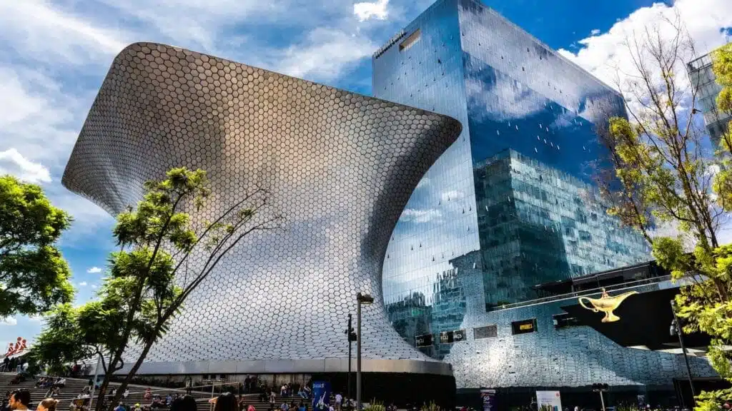 Luxury shopping district and Museo Soumaya in Polanco, Mexico City